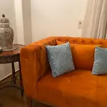 Charming 2-Bedrooms Apartment With Side Nile View
