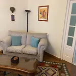 Charming 2-Bedrooms Apartment With Side Nile View