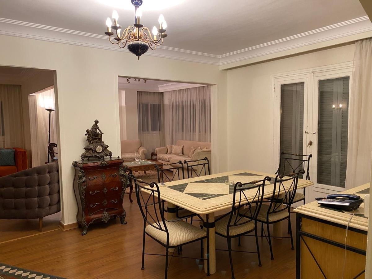 Apartment Charming 2-bedrooms With Side Nile View Cairo