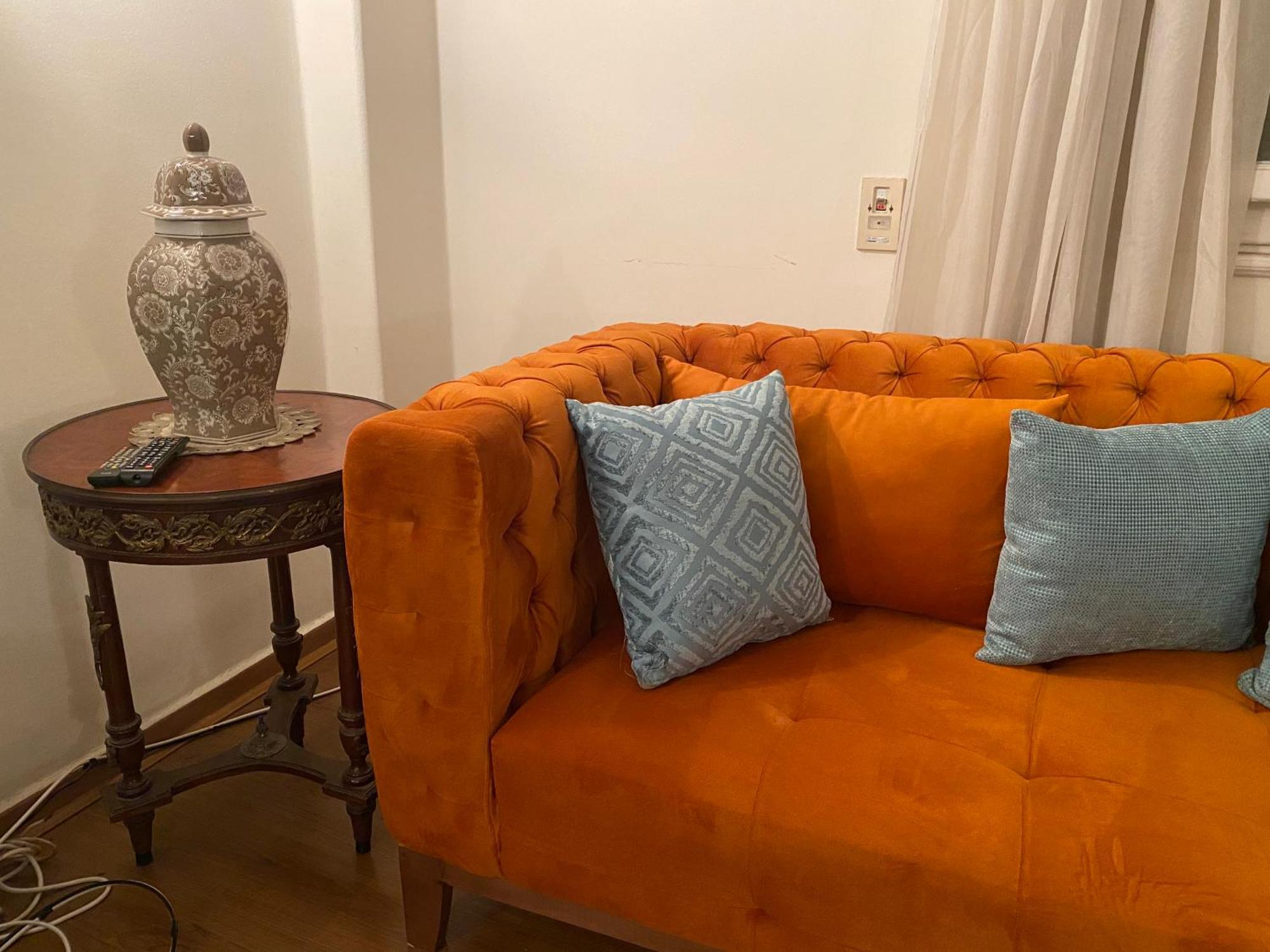 Charming 2-bedrooms With Side Nile View Apartment Cairo